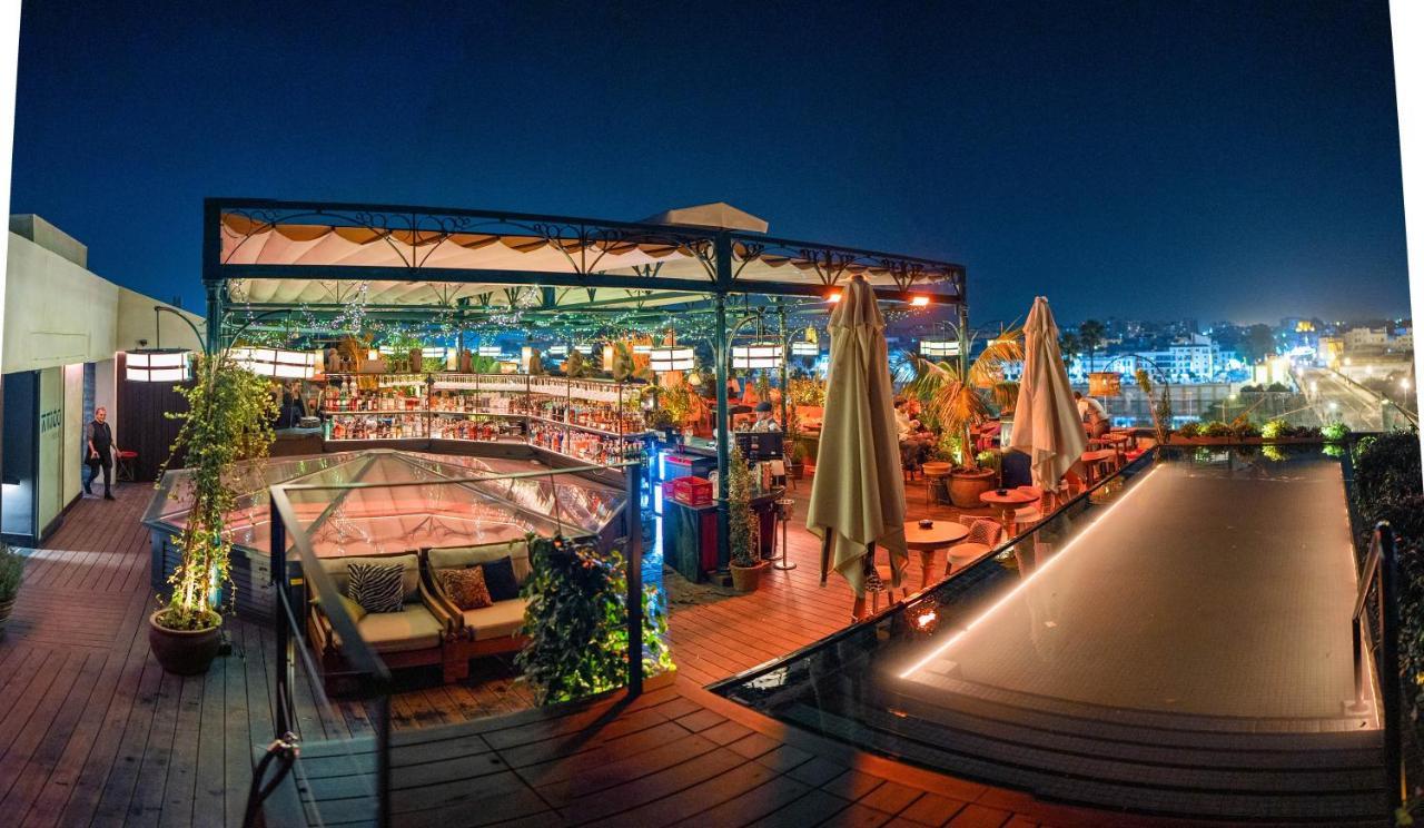 Hotel Lobby Севилья Экстерьер фото Sky Bar
